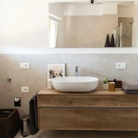 The Flat Via Roma 45 *