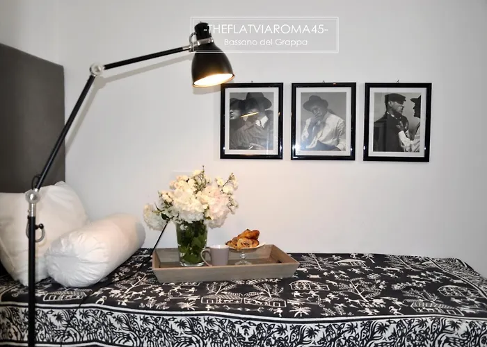The Flat Via Roma 45 *